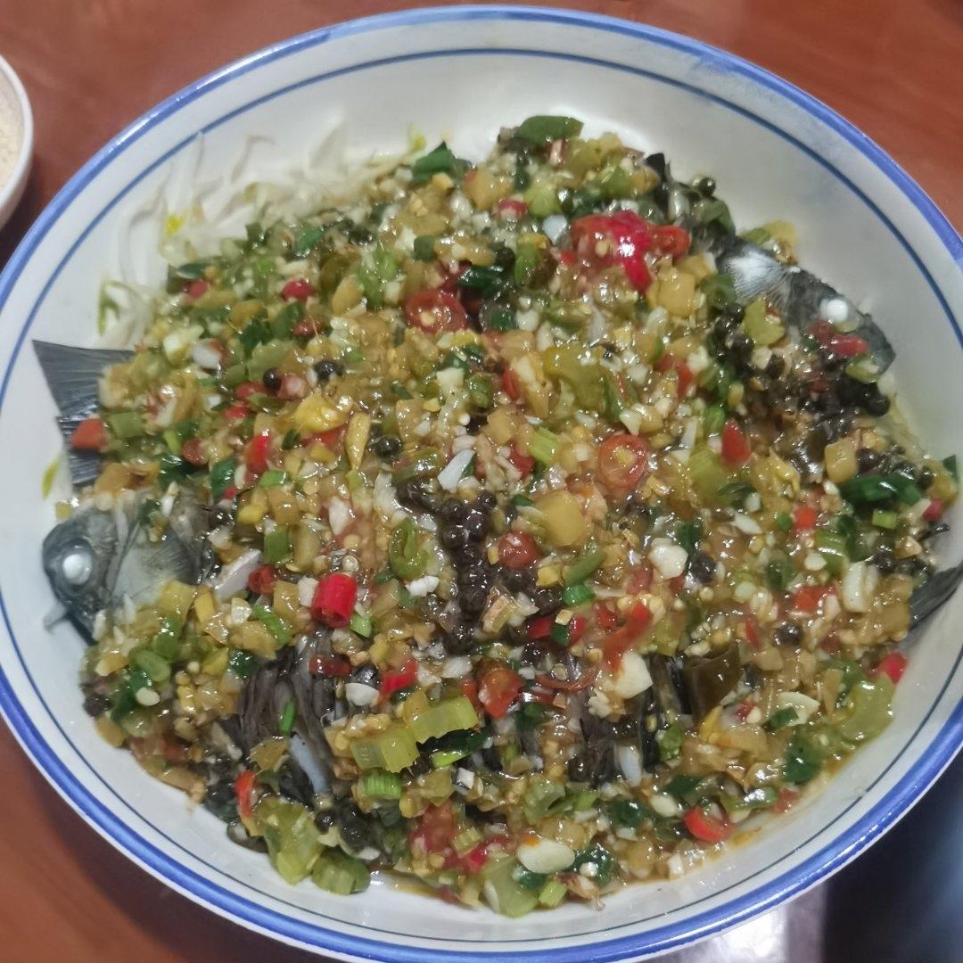 江湖菜‖无刺双椒鲫鱼