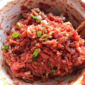 专治没食欲😋虎皮尖椒酿肉的做法 步骤1