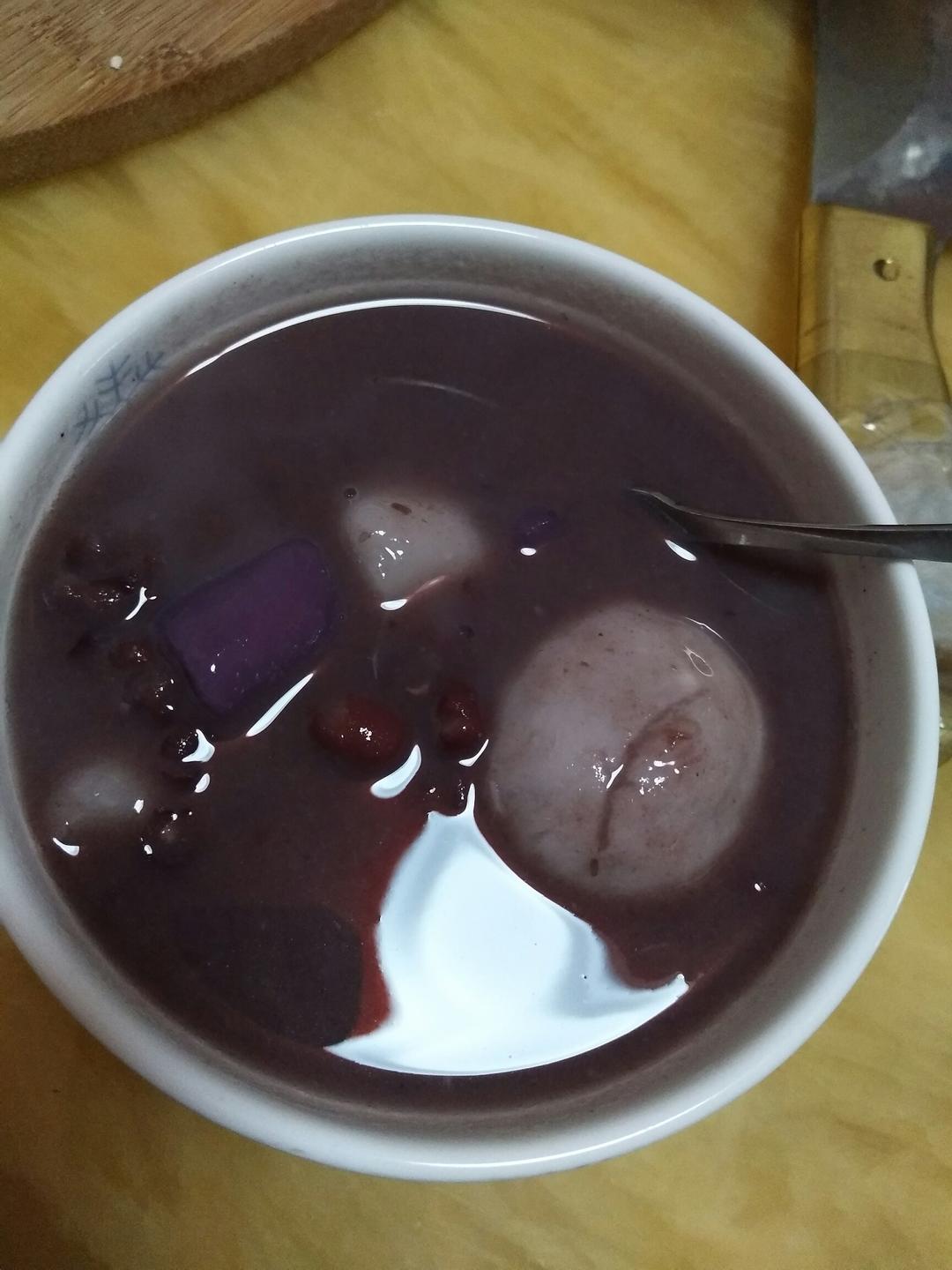 满足你的偷学欲望，“鲜芋仙”的三色芋圆在家也能轻松搞定！——三色芋圆