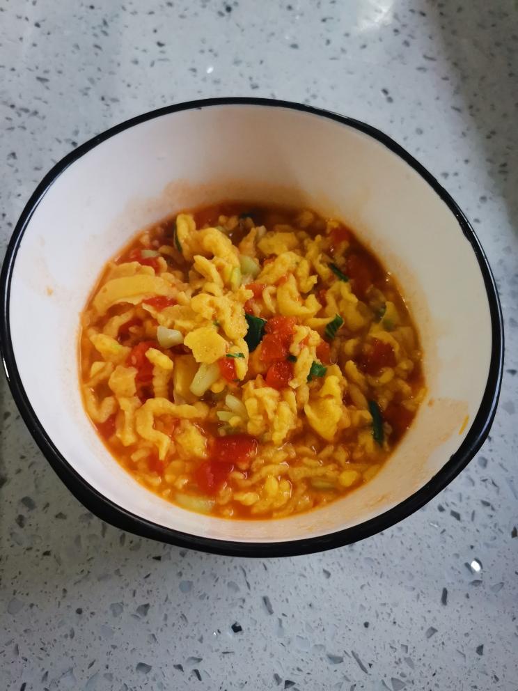 宝宝辅食营养简单西红柿鸡蛋面