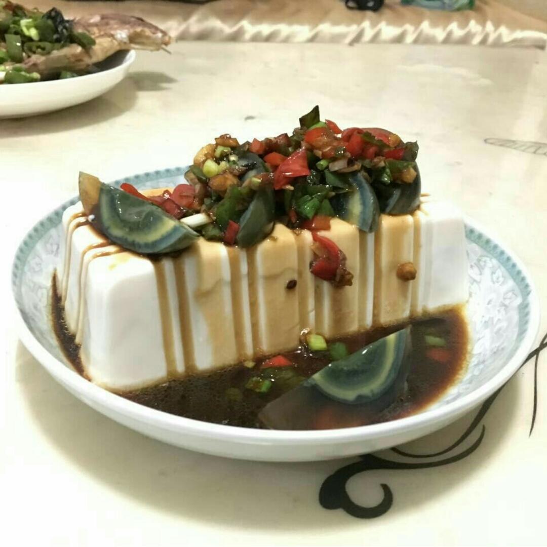 皮蛋豆腐