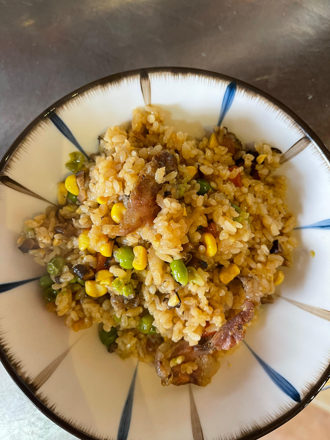 懒人必备～电饭煲腊肠焖饭