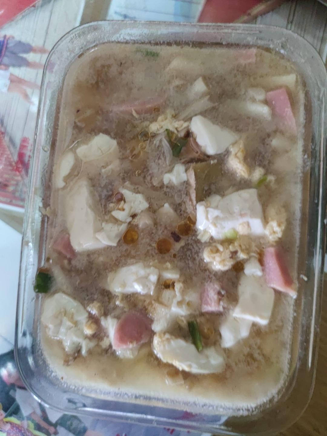 鲜掉眉毛的菌菇汤，鲜美嫩滑，让人无法抗拒！
