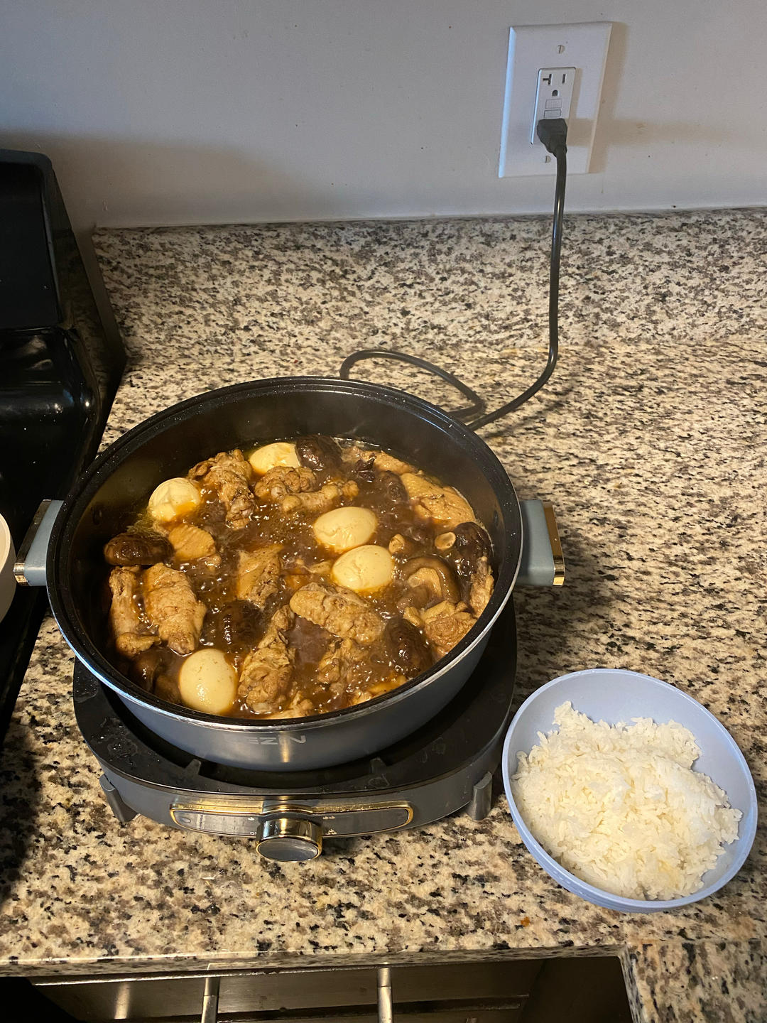 小鸡炖蘑菇