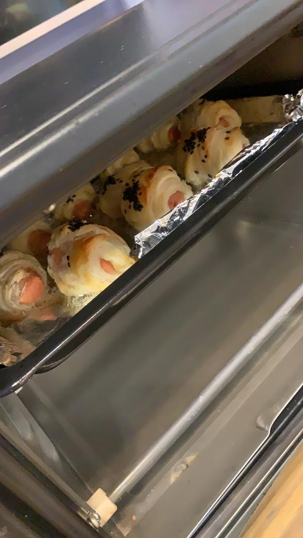 香肠可颂🥐（手抓饼版）