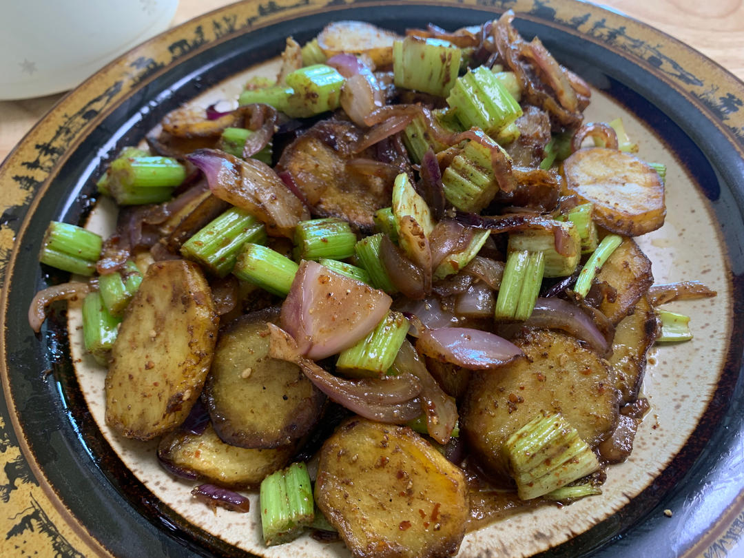 干锅土豆片