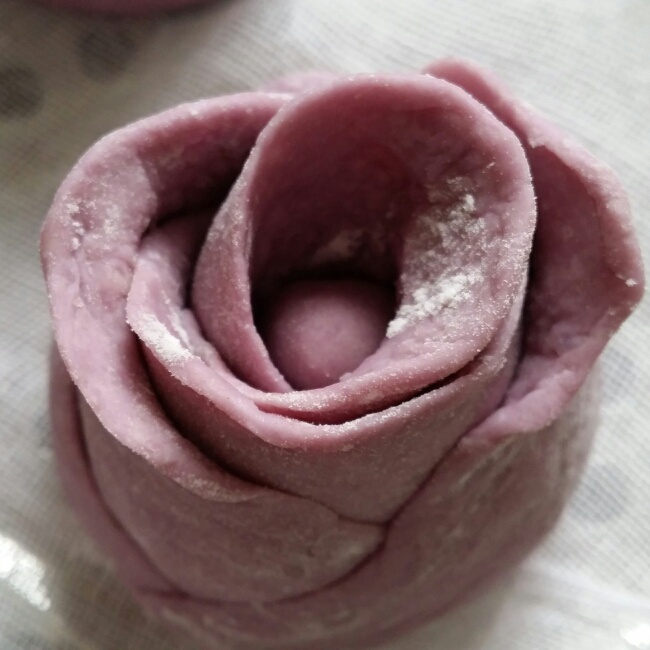 紫薯玫瑰花馒头