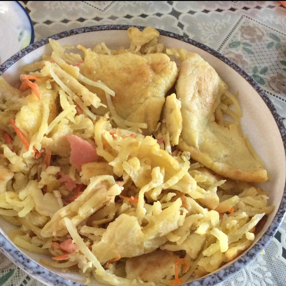 土豆胡萝卜鸡蛋饼