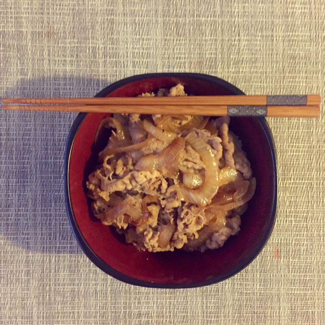 日式牛肉盖饭 -吉野家牛肉饭