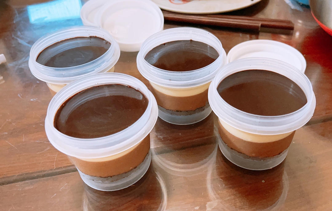 双重巧克力慕斯蛋糕➕威化饼干，口感竟如此奇妙！