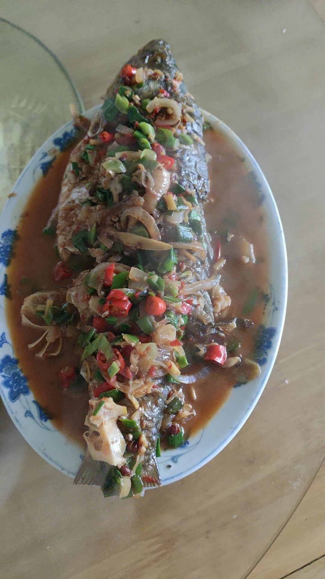 红烧鲤鱼