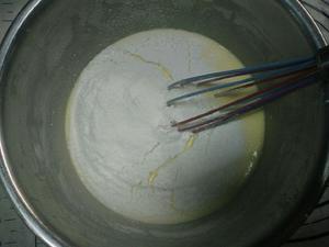 拉花轻乳酪蛋糕的做法 步骤4
