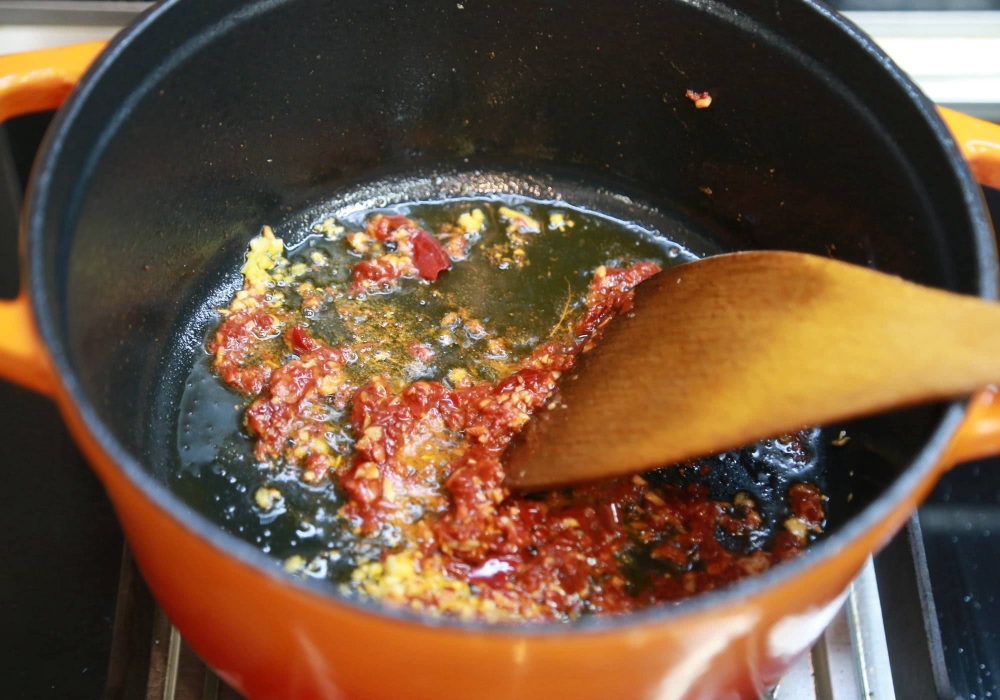 豆皮合菜汤锅的做法 步骤5