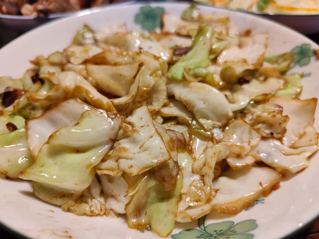 厨师长教你：8种不同的包菜做法，这里总有一款属于你的菜