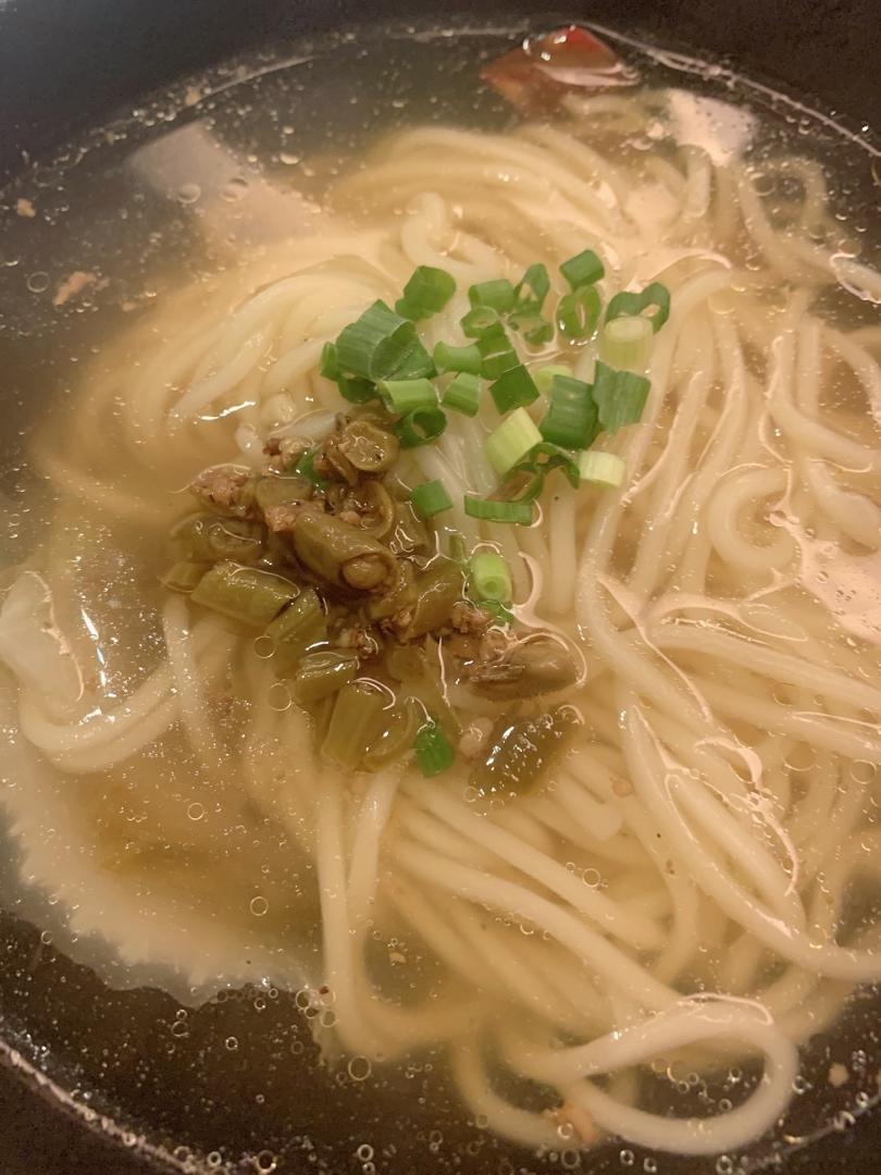 一碗热汤面
