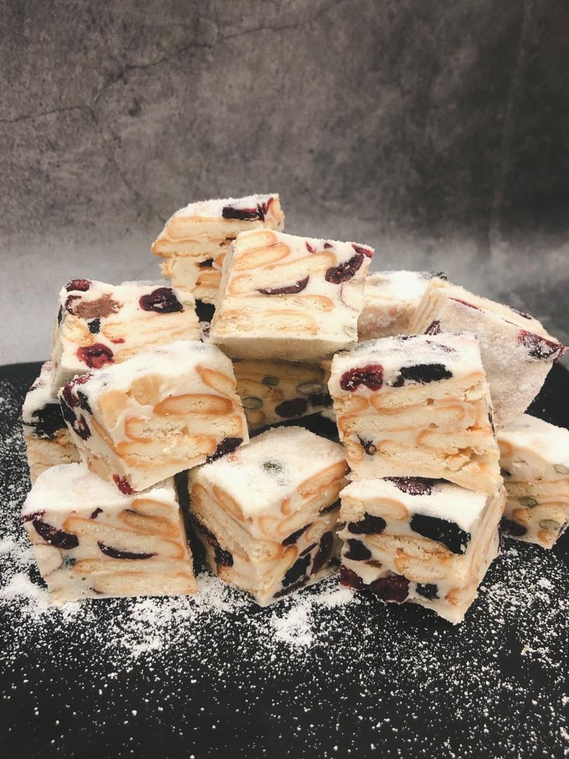 桃奶油做的原味雪花酥