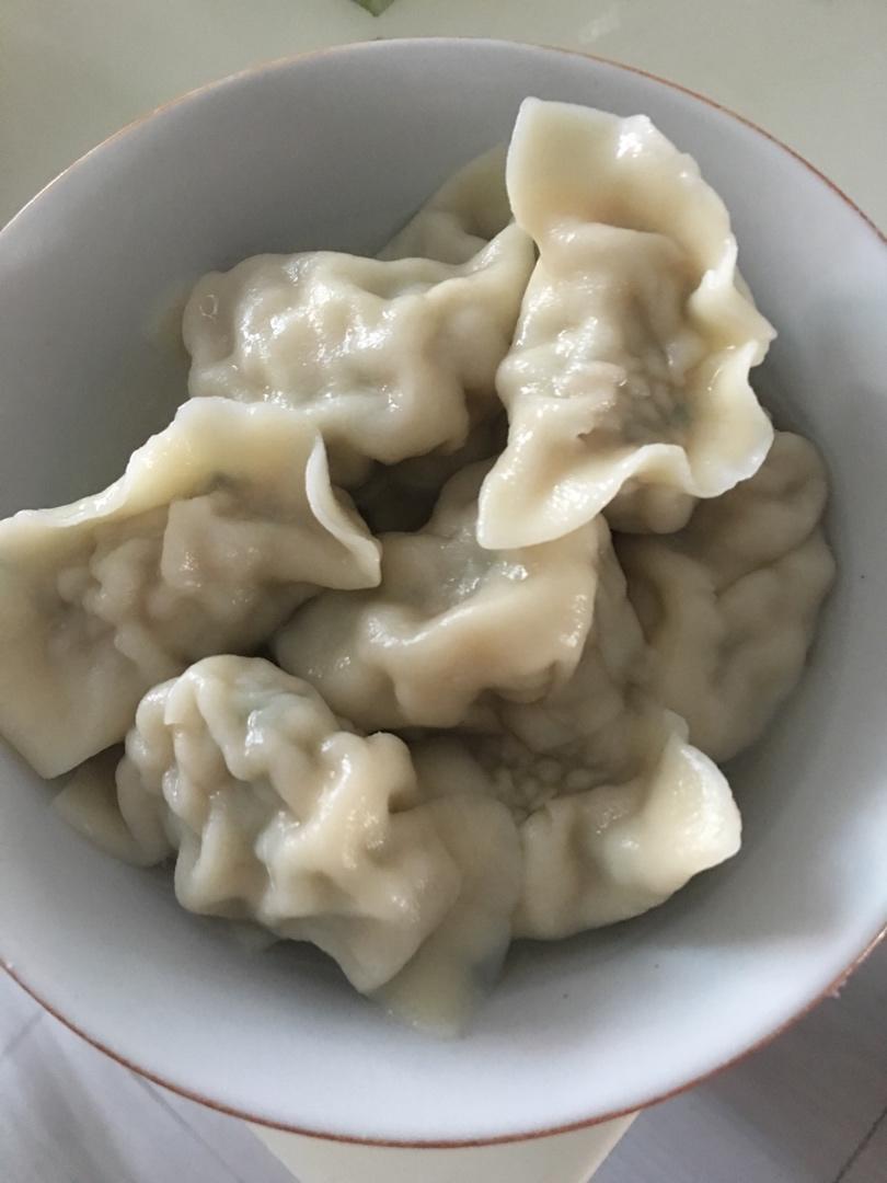 手工揉面三分钟，又韧又薄又好包的饺子皮