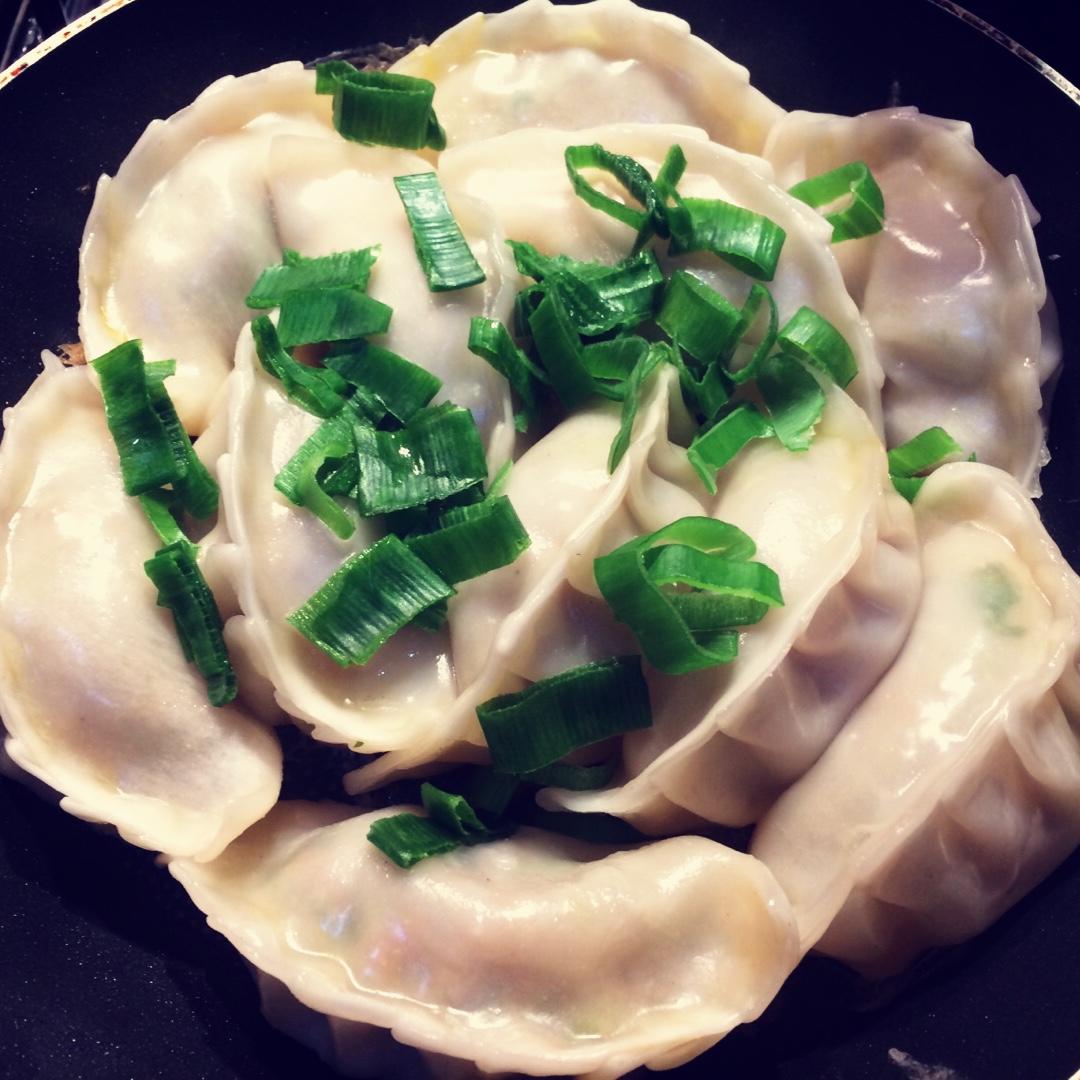 胡萝卜牛肉香菜饺子
