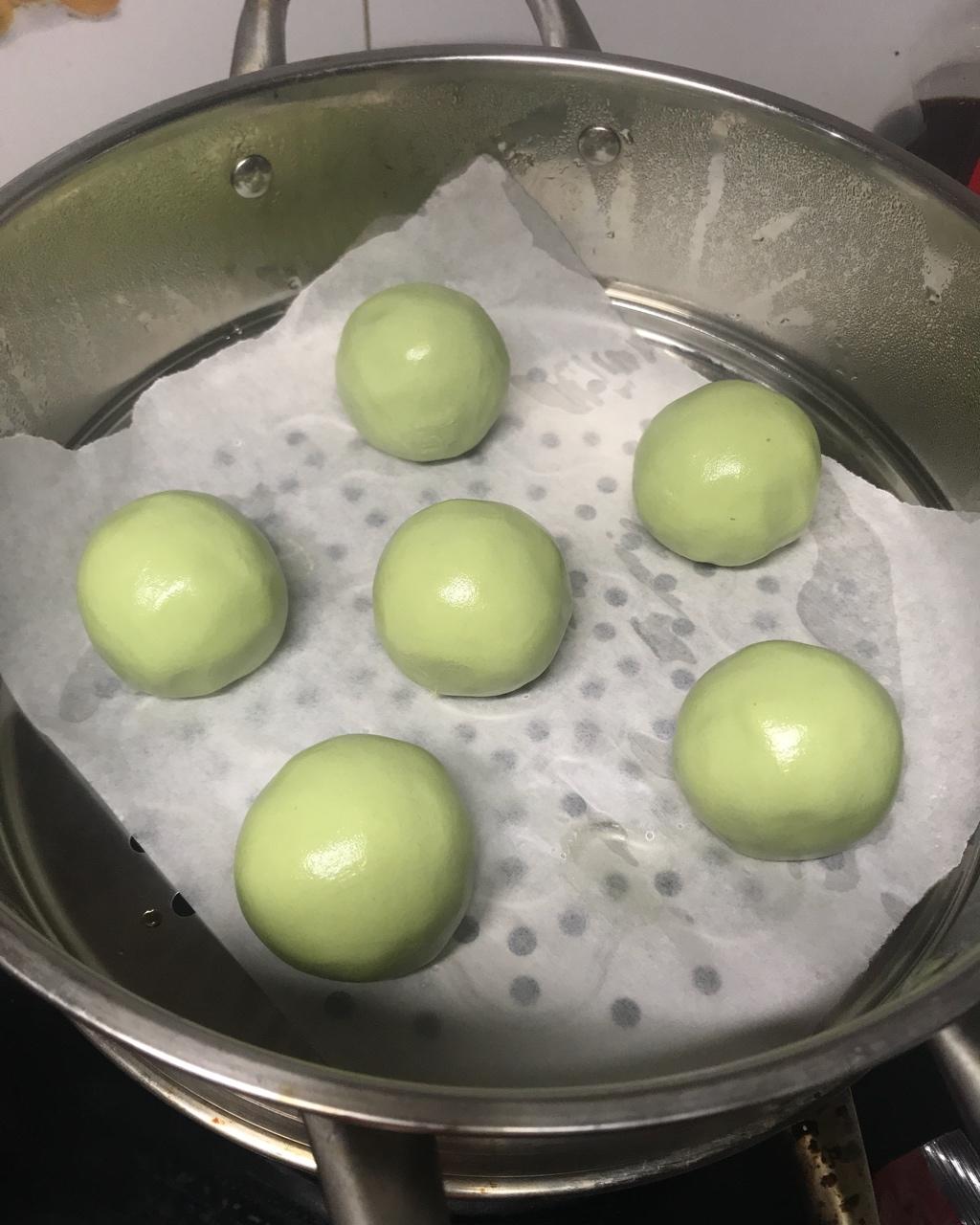 网红青团～～咸蛋黄肉松青团