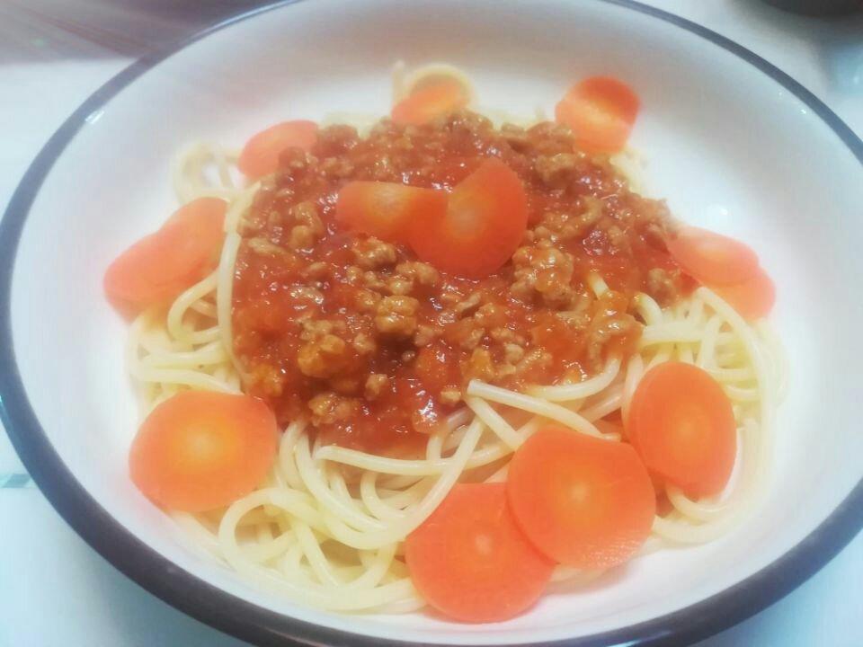 番茄肉酱意大利面