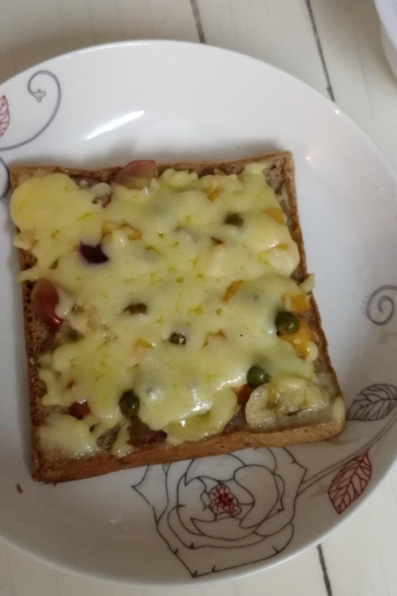 不用烤箱的手抓饼披萨