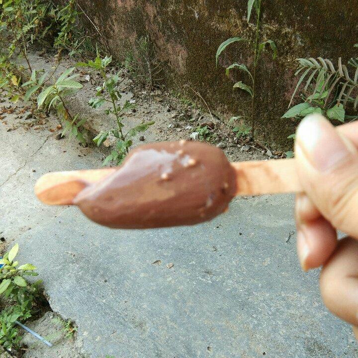 《Tinrry下午茶》教你做不用打发的脆皮巧克力冰淇淋