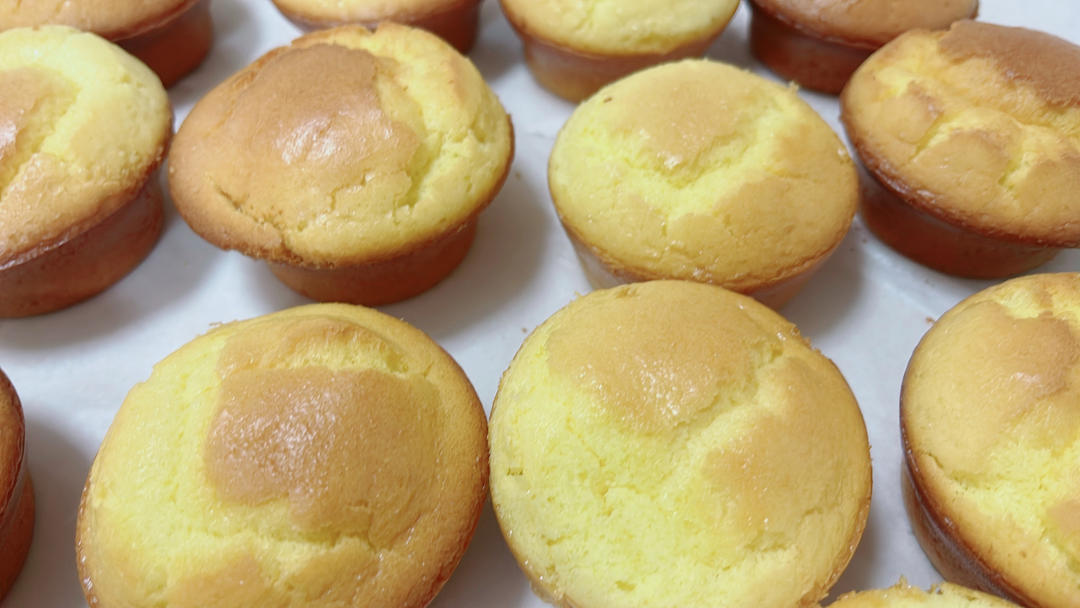 无水蜂蜜蛋糕【老式蛋糕房飘香的秘密】