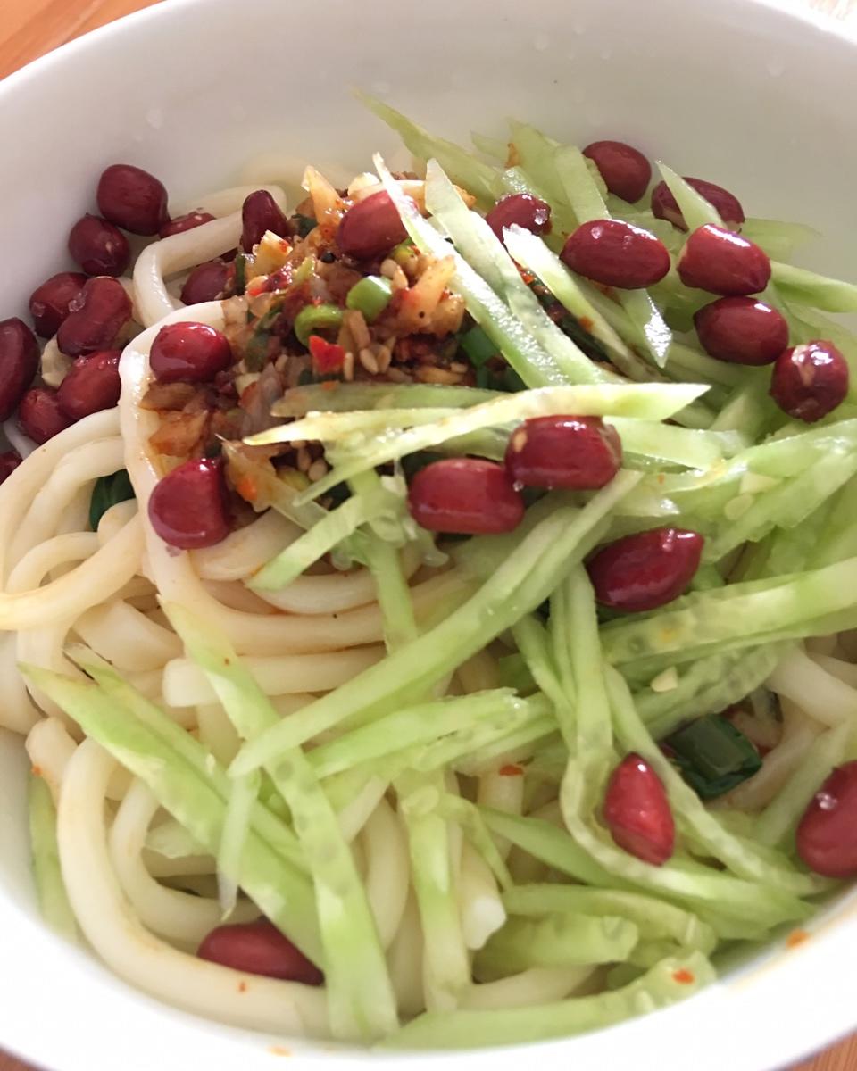 酸辣凉拌面