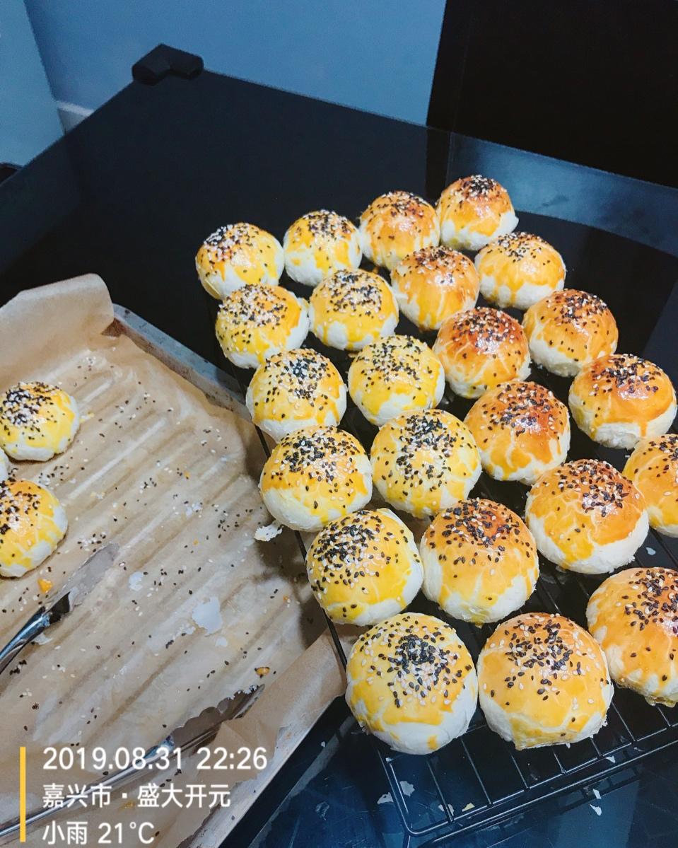 蛋黄酥（古早味）