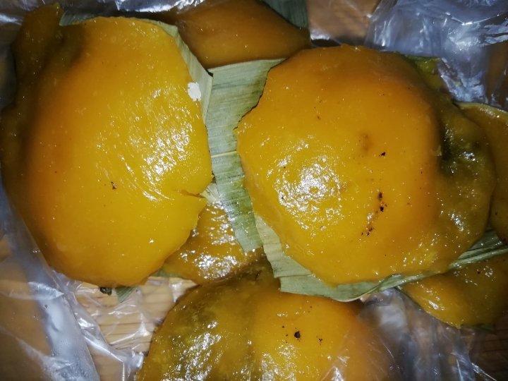 健康美味不上火、老少皆宜的蒸黄金冰皮南瓜月饼&附不需模具南瓜饼🎃压花视频