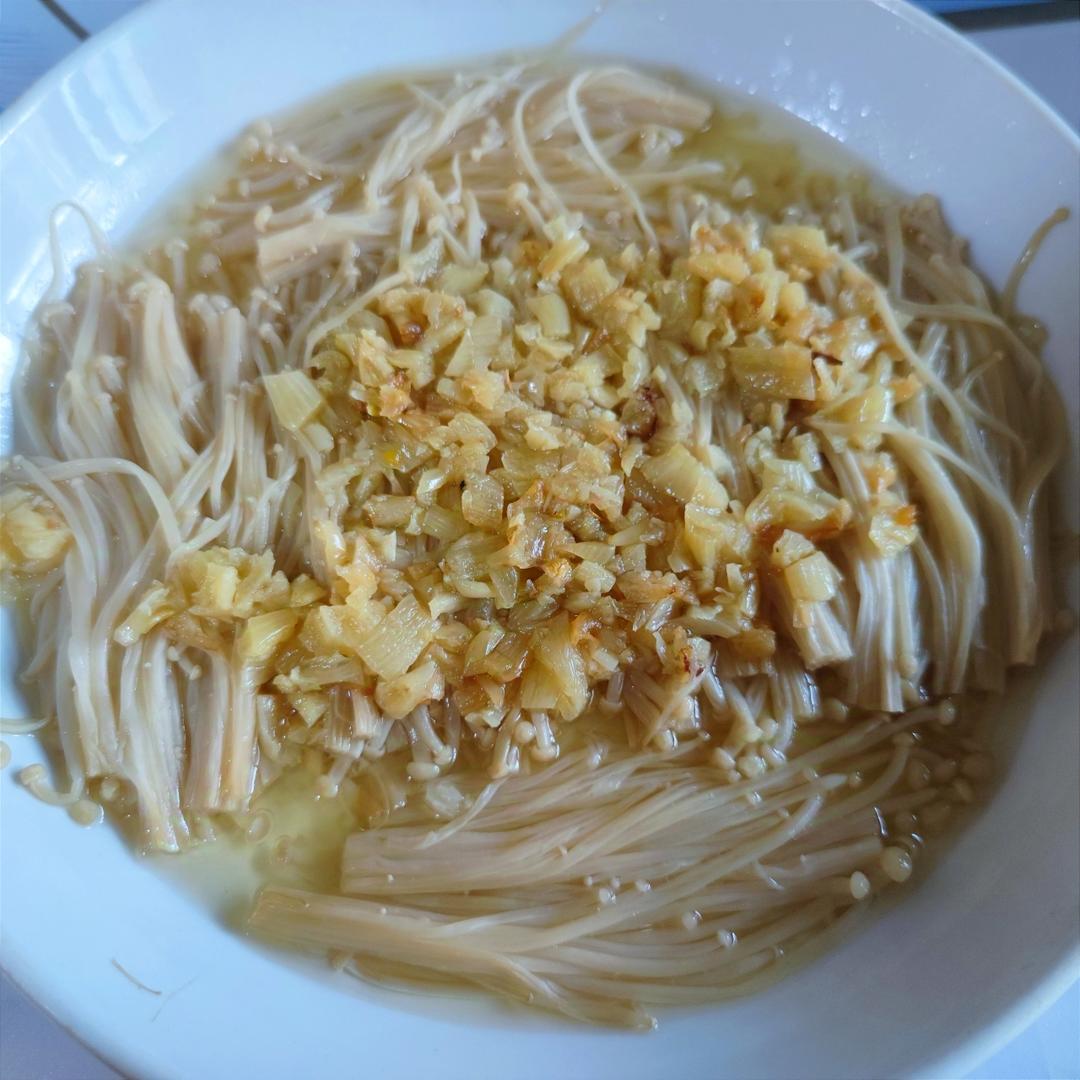 蒜蓉蒸金针菇