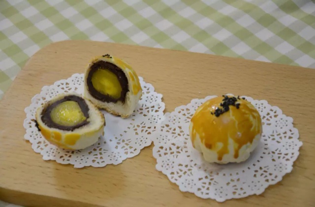 蛋黄酥（古早味）