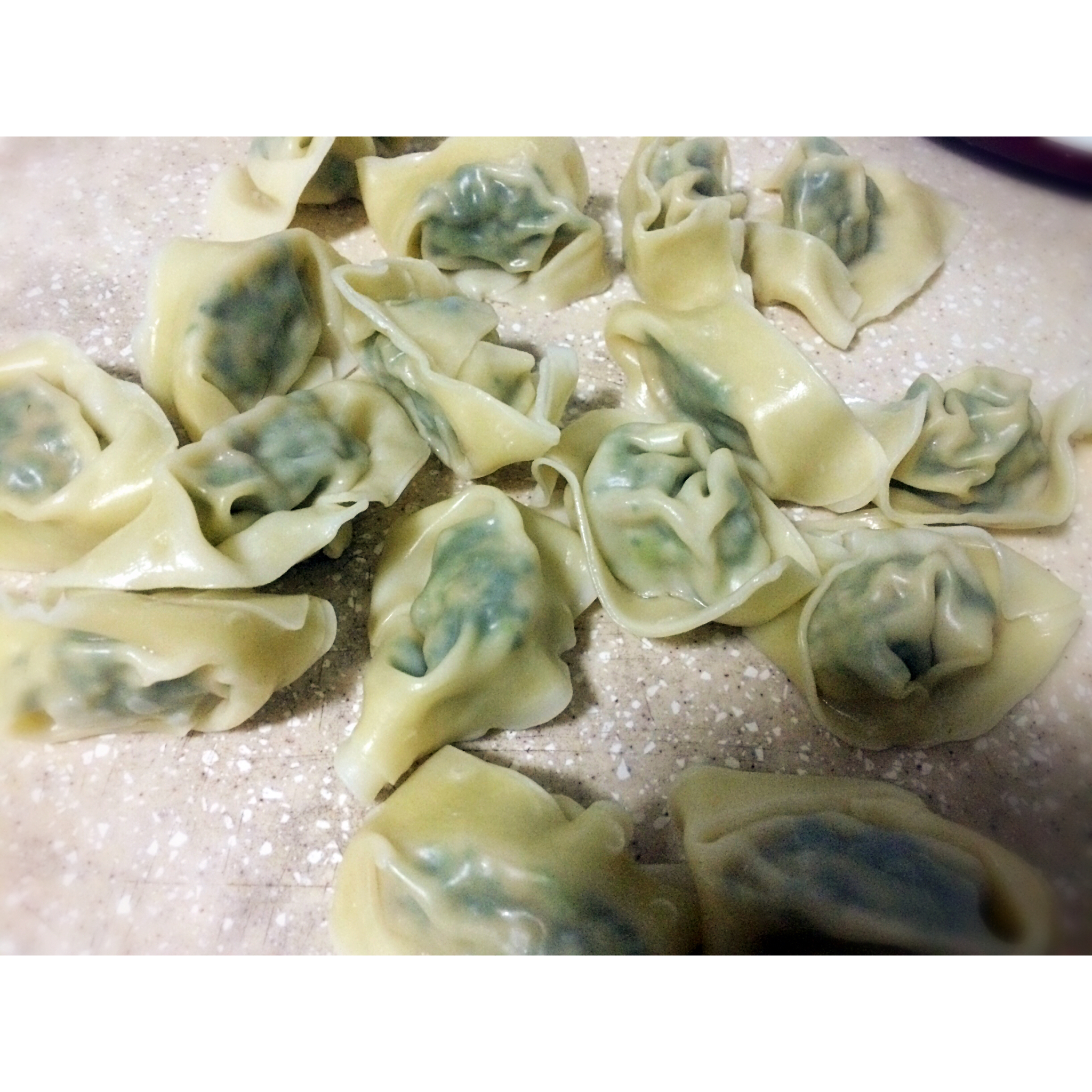 青荠菜馄饨