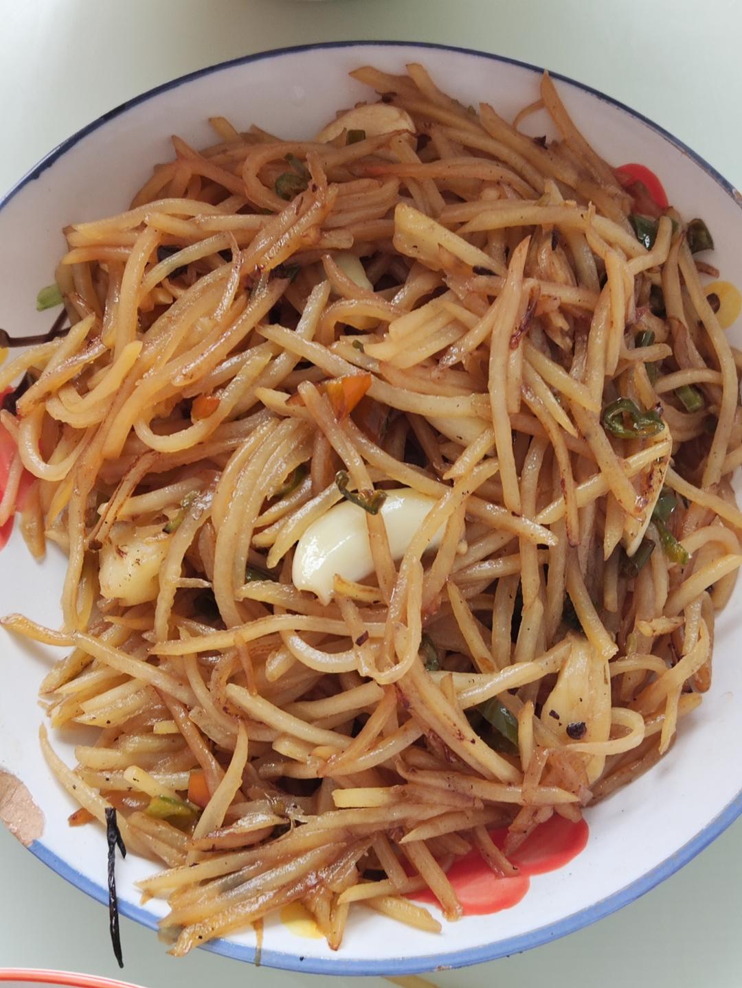 酸辣土豆丝的家常做法 超级下饭