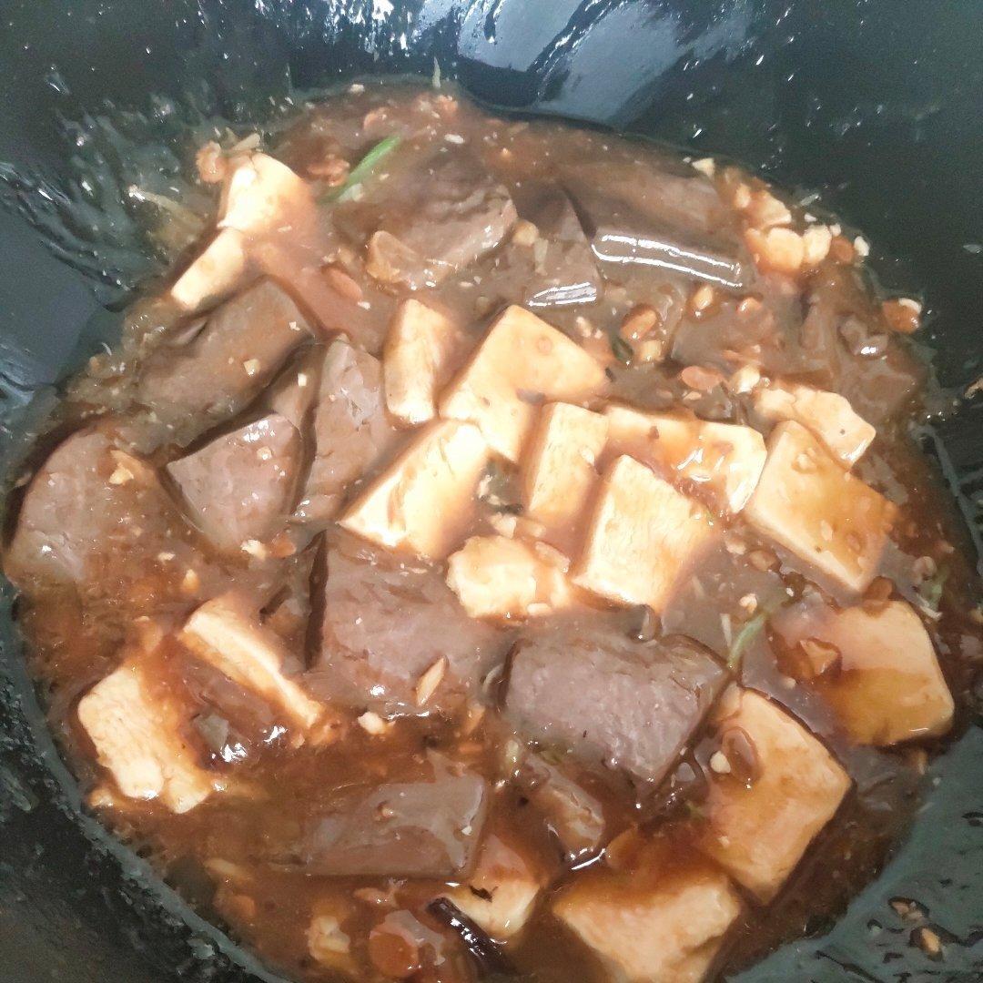 鸭血豆腐