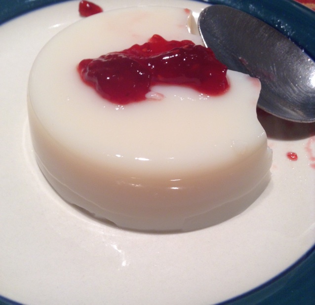 香草牛奶冻 Milk Jelly