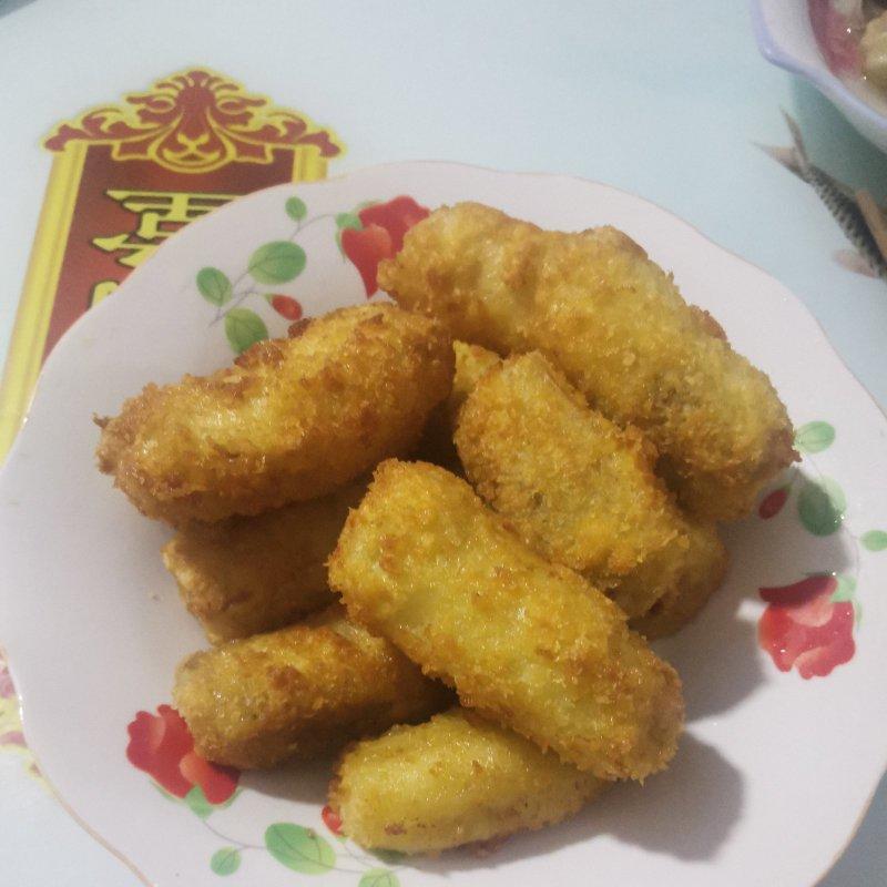 教你用香蕉来做美食，外脆里嫩口感棒，大人看了馋孩子看了流口水