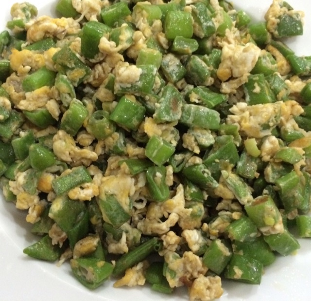豆角炒鸡蛋