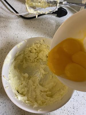 大理石纹可可轻乳酪蛋糕（可可粉/消耗奶油奶酪/不用黄油/八寸方盘）的做法 步骤4