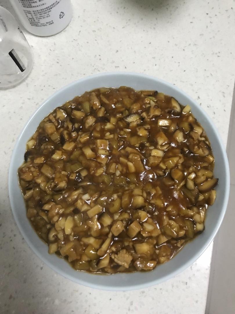香菇肉丁打卤面