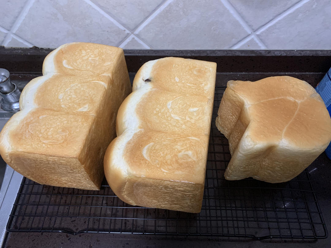 一口惊艳的鲜奶吐司