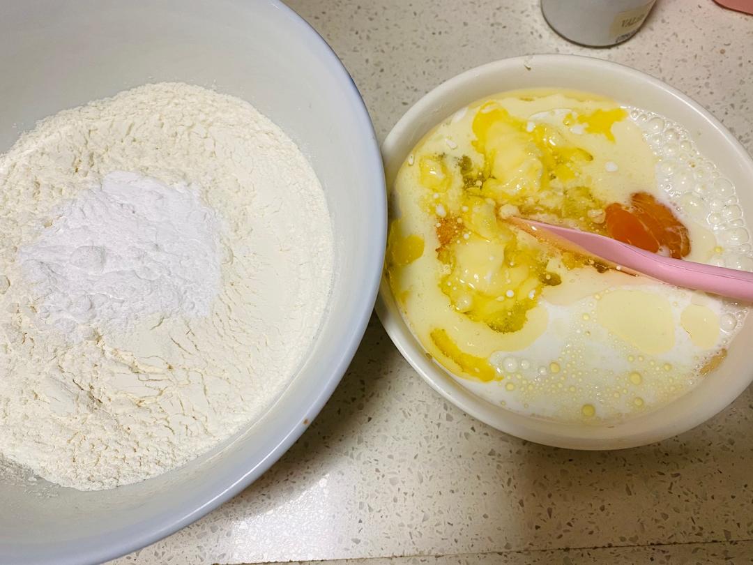 纯奶手撕吐司的做法 步骤1