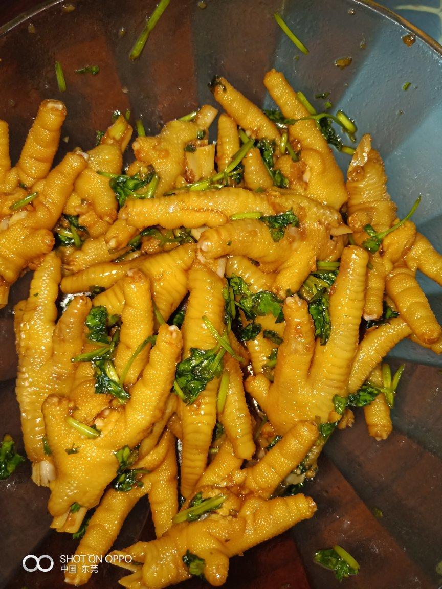 超简单超好吃   凉拌凤爪