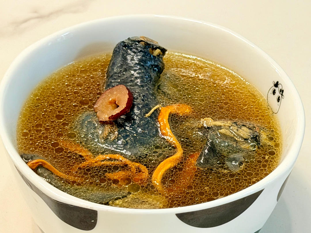 鲜人参炖乌鸡