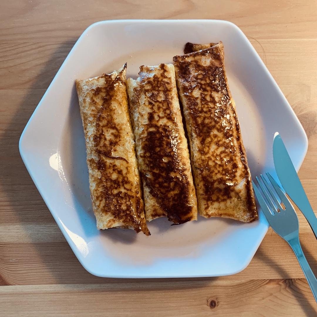 Custard Pancakes with Rum