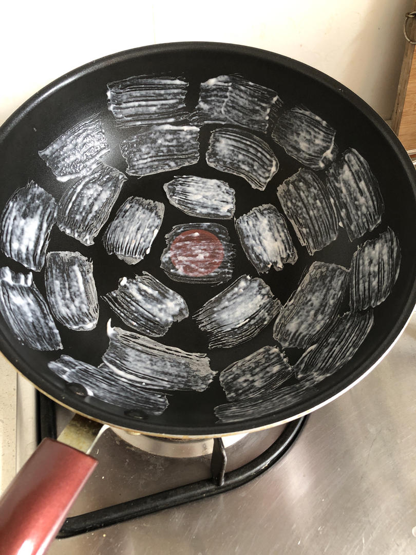 平底锅做的鲜虾片