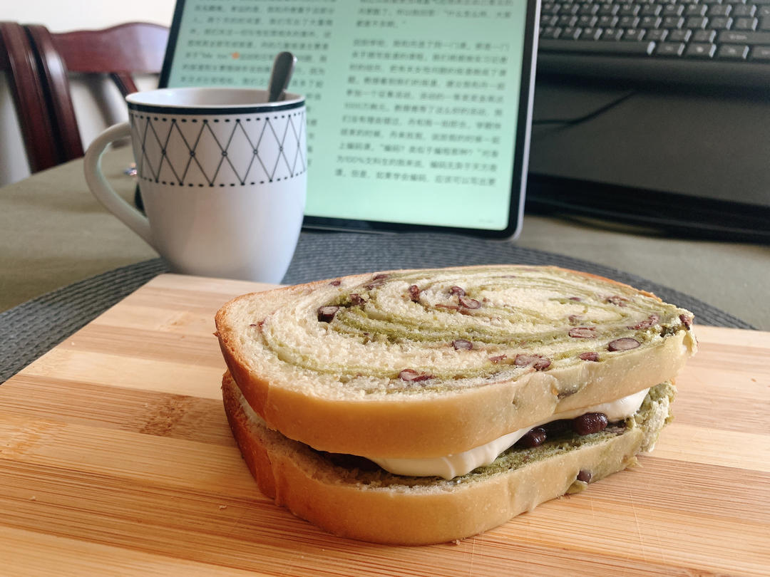 抹茶红豆馅吐司