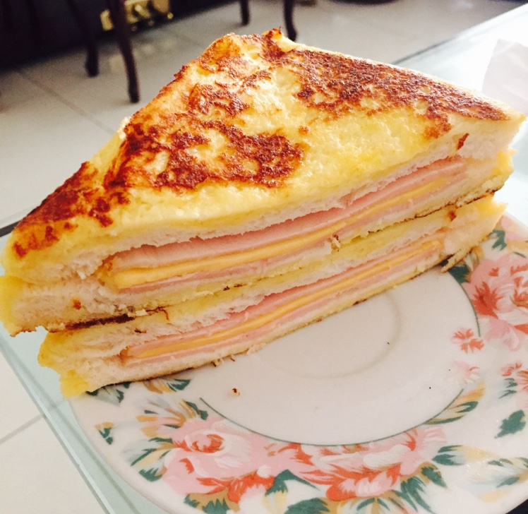 十分钟快手早餐【港式火腿西多士】