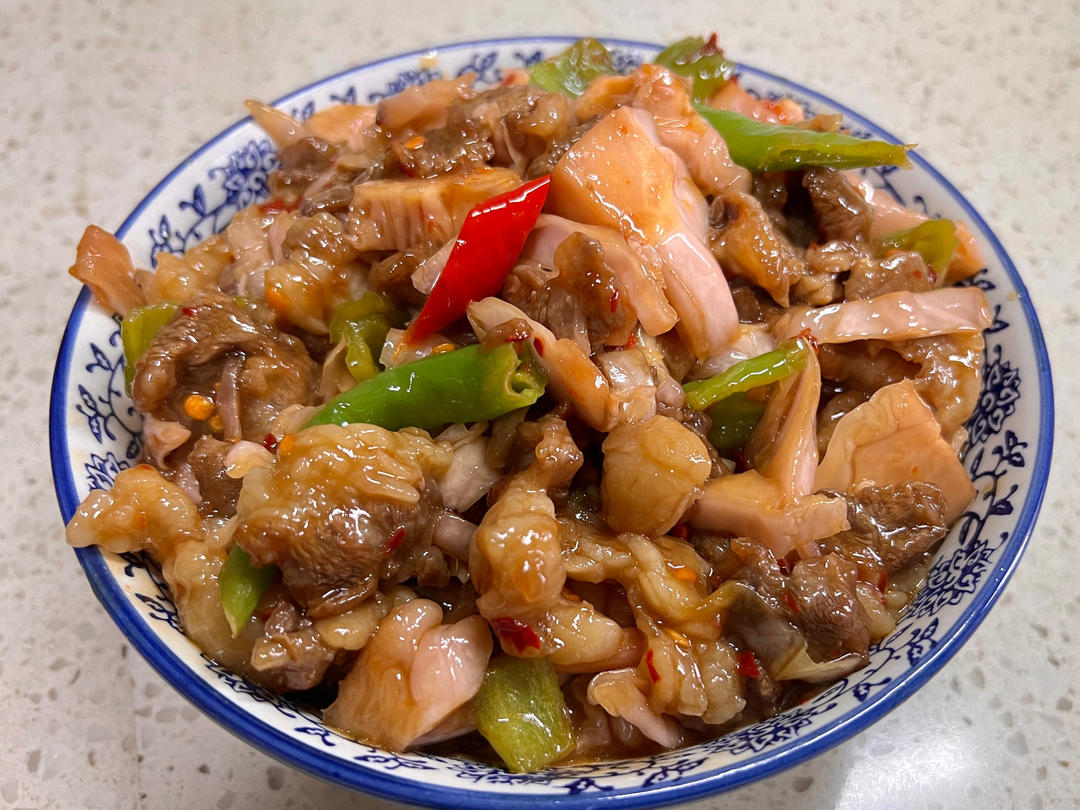 酸泡菜炒牛肉的做法