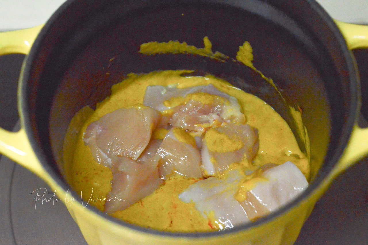 超浓郁❗️泰式椰香咖喱鸡🍛米饭终结者的做法 步骤3